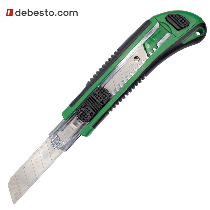 Technical knife with interchangeable blades