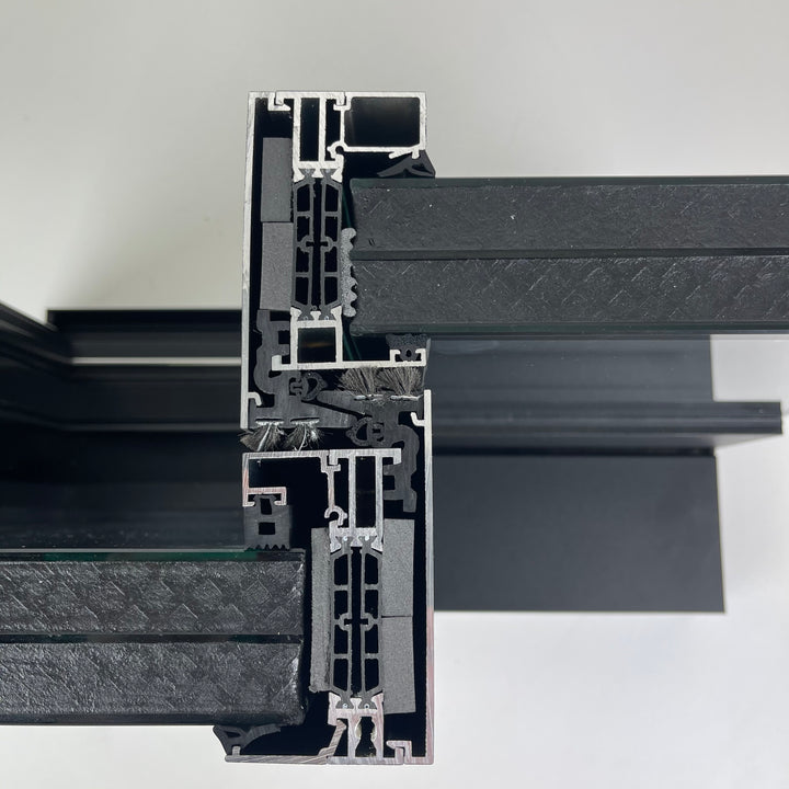 Aluprof MB-77HS Aluminium Sliding Door System - Corner Sample