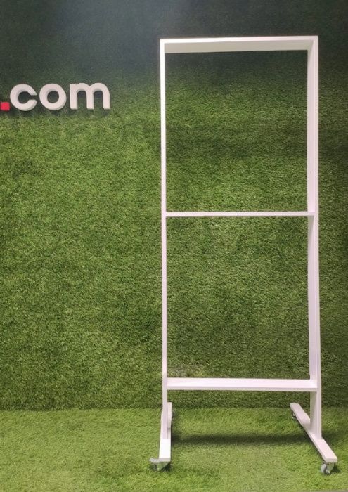 Movable Display Frame for 2 windows OUTLET